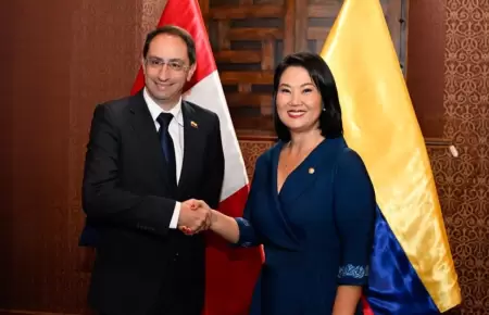Keiko Fujimori se re�ne con delegaci�n de Colombia