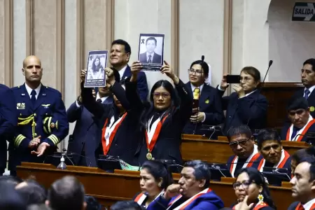 Bancadas de izquierda se retiran