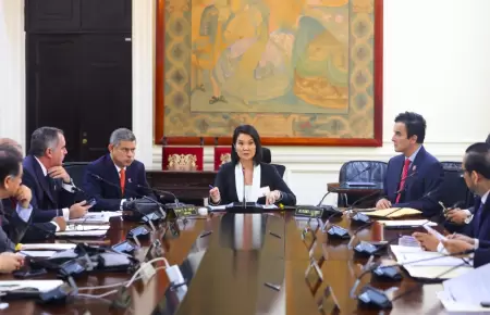 Keiko Fujimori lidera primera sesi�n del Consejo de Ministros