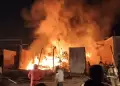 Voraz incendio consume f�brica de madera en Ate: Vecinos denuncian que fue provocado por delincuentes