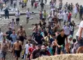 Miles de j�venes marroqu�es protagonizan un intento masivo de cruce en la frontera de Ceuta