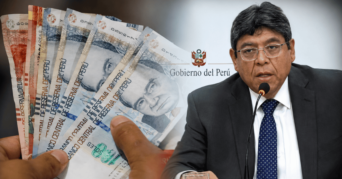 Ministro de Economía, Elmer Cuba, anuncia que Gobierno aumentará el sueldo  mínimo a S/1300 en