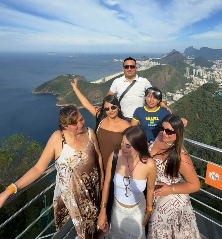 Foto de la familia antes del accidente.