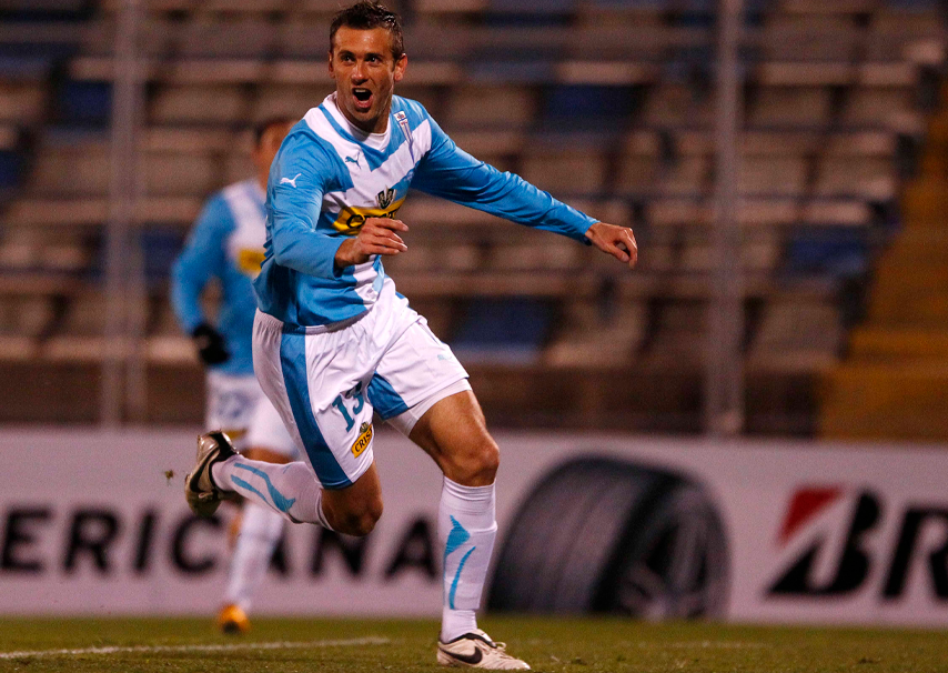 Sujeto fingió ser el exfutbolista César Carignano para cometer delito de estafa en Santa Fe.