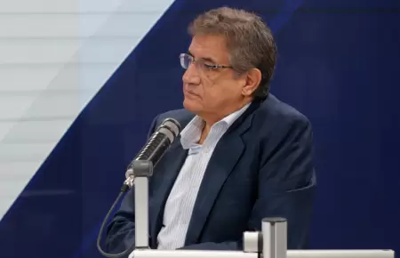 Juan Sheput cuestiona gobiernos anteriores a Keiko Fujimori.