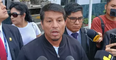 Juli�n P�rez afirma que podr�a legislar a favor de las mujeres