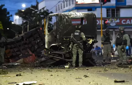 Atentado con bomba deja 11 heridos en Colombia