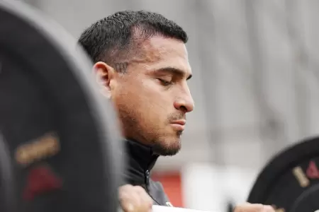 Reencuentro de Trauco y la hinchada de Alianza