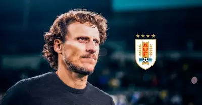 La selecci�n oficializ� el ingreso de Forl�n.