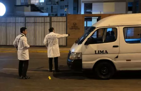 Conductor de una combi informal fue atacado a balazos por presuntos sicarios