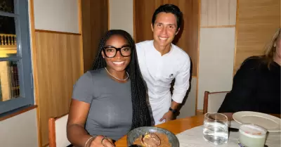 Simone Biles y Rodrigo Fernandini