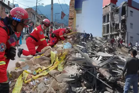 Bomberos mantienen coordinaci�n con Canciller�a para ir a Colombia.