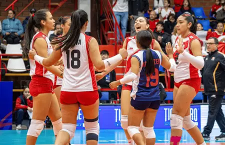 Per� se enfrenta a China por el Mundial de V�ley Sub-17