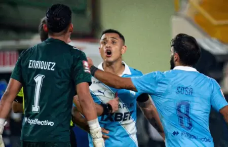 Discusi�n entre Yoshimar Yot�n y Diego Enr�quez