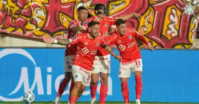 Cienciano gole� a Botafogo en Cusco.