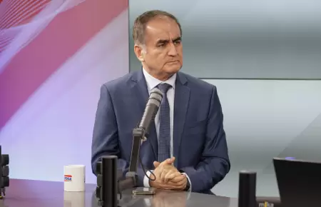 Senador del Buen Gobierno sobre otorgar facultades legislativas a Keiko