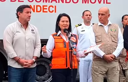Mandataria estuvo presente en simulacro nacional.