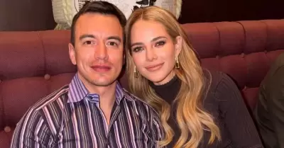 El presidente Daniel Noboa junto a su esposa, Lavinia Valbonesi
