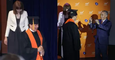 El cantante Cristian Castro, con 51 a�os, termin� la preparatoria en M�xico