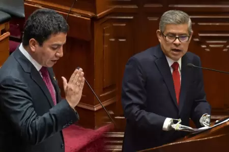 El diputado interrumpi� para expresar su incoformidad.