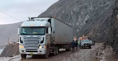 Restablecen el tr�nsito en Arequipa.