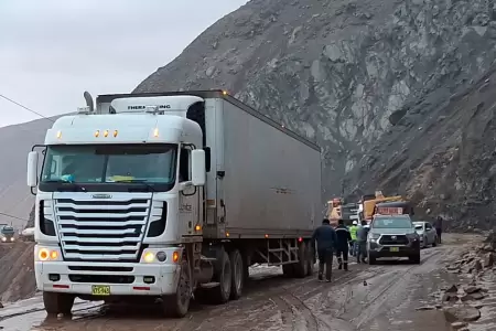 Restablecen el tr�nsito en Arequipa.