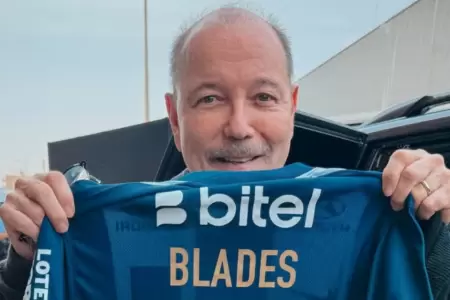 Rub�n Blades se rinde ante Alianza Lima