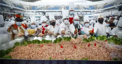 El ceviche m�s grande del mundo reuni� chefs de varios regiones del Per�