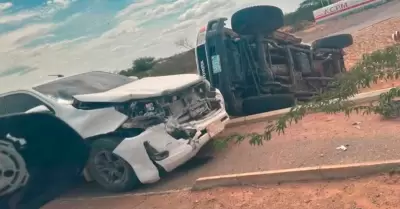 Cantante de vallenato sufre accidente de tr�nsito.
