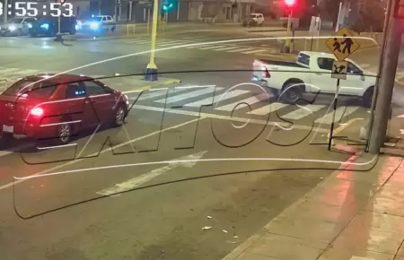Brutal choque de camioneta de la PNP deja gravemente herido a copiloto