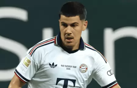 Bayern M�nich eval�a ceder a Felipe Ch�vez