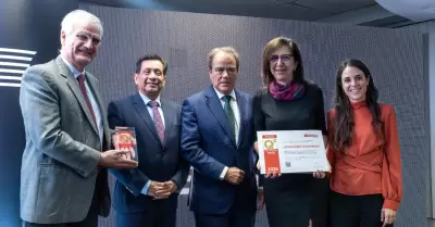 Reconocimiento a Universidad Continental