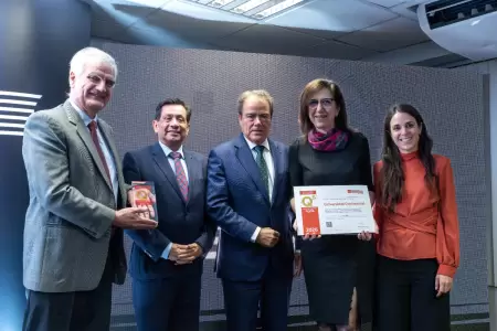 Reconocimiento a Universidad Continental
