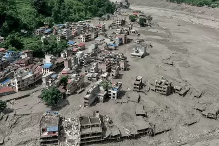 Avalancha en Nepal dejan m�s de 20 muertos y turistas desaparecidos