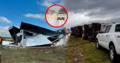 Fuertes vientos con tormenta afectaron edificaciones y movilidad.