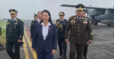 Keiko Fujimori llega a Tacna