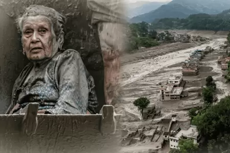 Mujer de 94 a�os es rescatada de los escombros tras inundaciones en Nepal