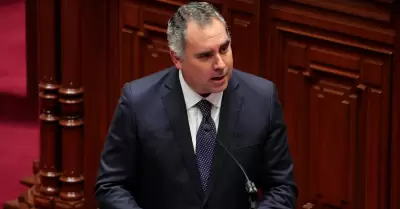 Rafael Bela�nde Llosa.