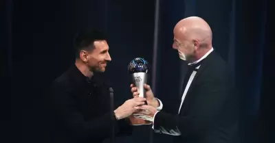 Gianni Infantino y Messi