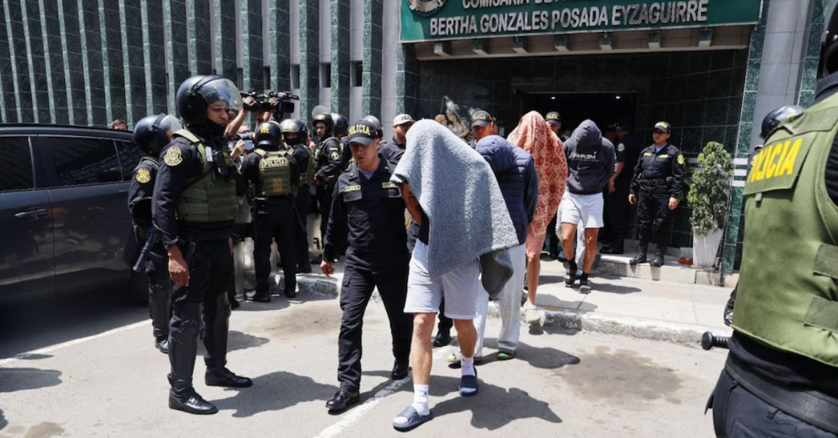 Pj dicta 4 meses de internamiento preventivo para 6 adolescentes por el caso Liceo Naval
