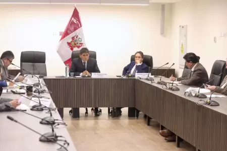Comisi�n del Senado citar� a cinco ministros