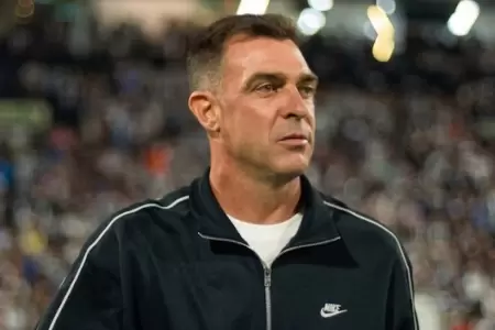 Pablo Guede se queda en Alianza Lima
