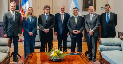 Los mandatarios entablaron una reuni�n diplom�tica