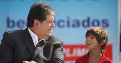 Federico Dant�n y su parecido con Alan Garc�a