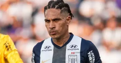 �Paolo Guerrero jugar� el cl�sico ante Universitario?