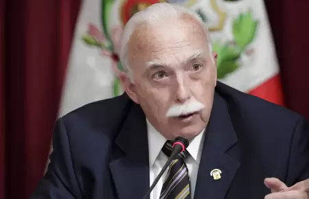 Carlos Tubino es nombrado embajador del Per� en Argentina