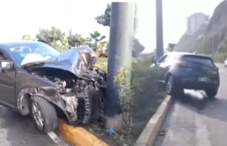 Hombre quedar herido tras chocar en la Costa Verde.