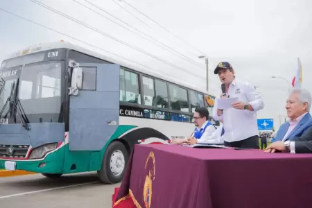 MML y Emape presentan primer bus blindado