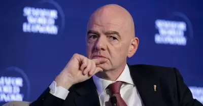 Gianni Infantino ir� por la reelecci�n en 2027