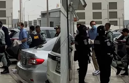 Mart�n Vizcarra fue trasladado al Hospital de Ate Vitarte